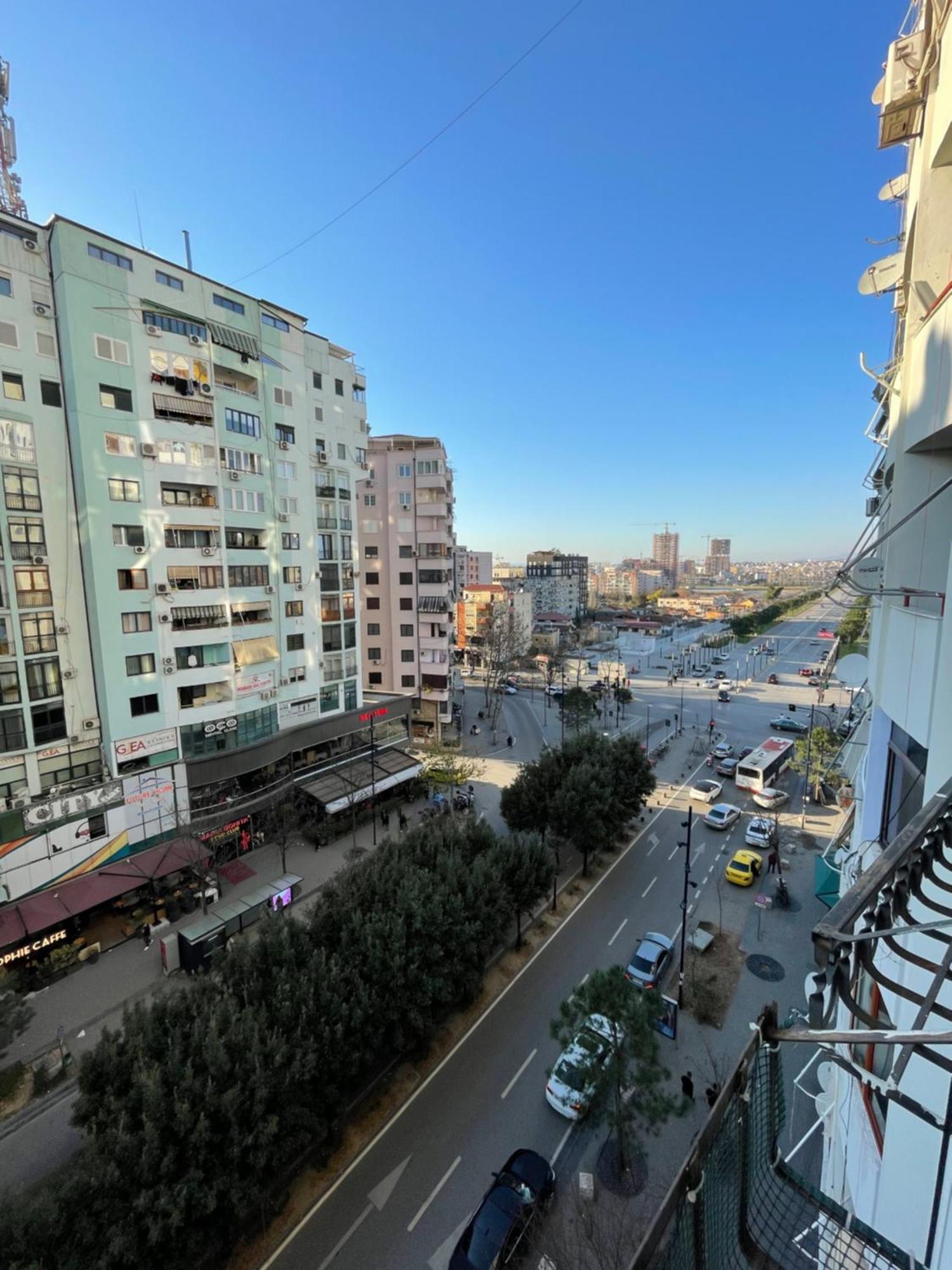 Skybase Tirana Exterior foto
